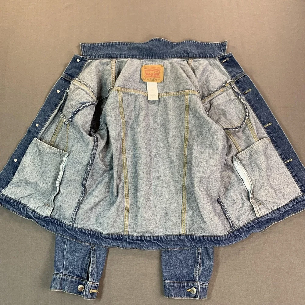 Levi's Jacket Youth XL Blue‎ Jean Denim Trucker Button Front Pockets 13-15 Yrs